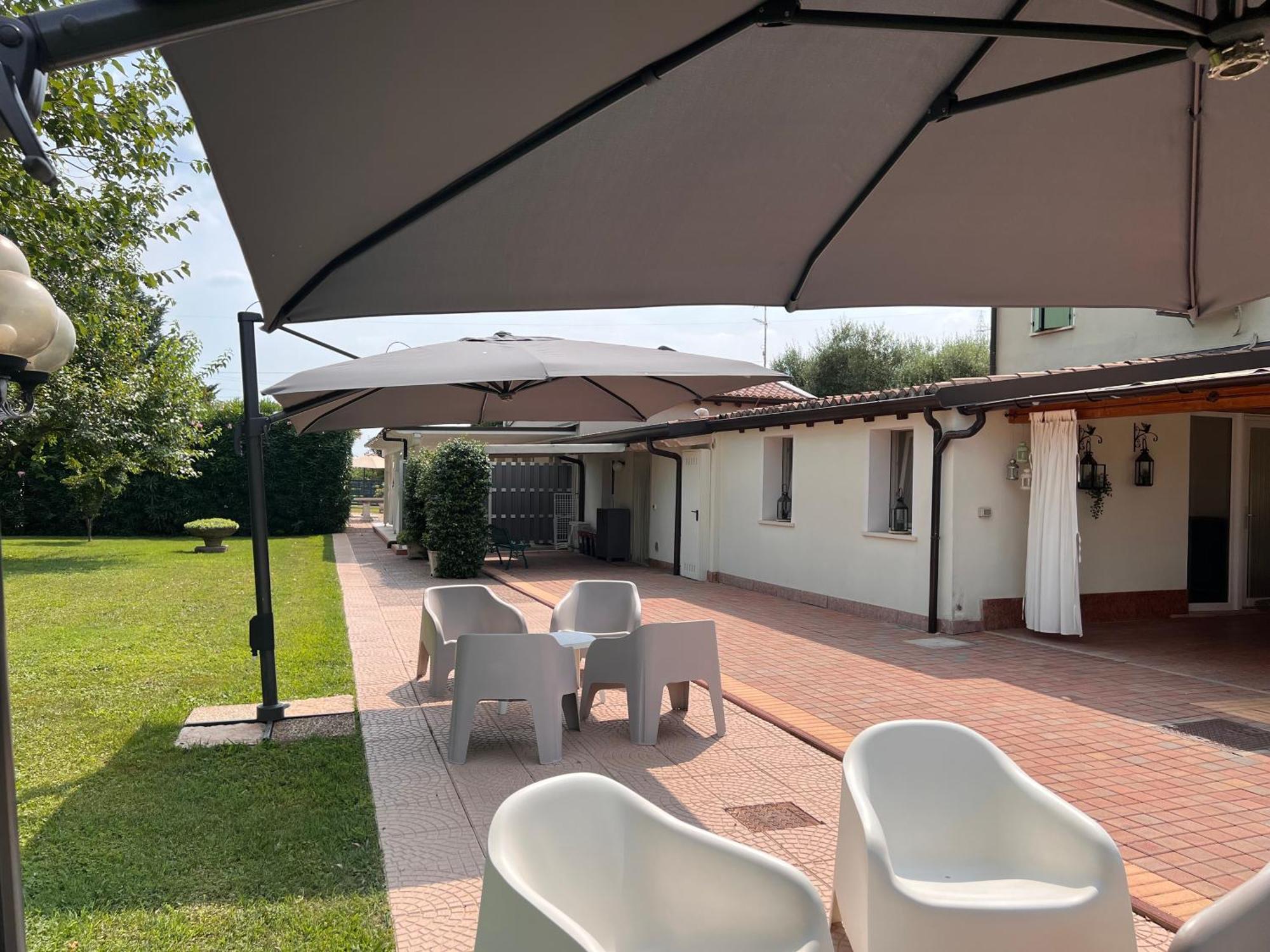 Appartamento "Casa Vacanze Corte Ara Decima" โซนา ภายนอก รูปภาพ