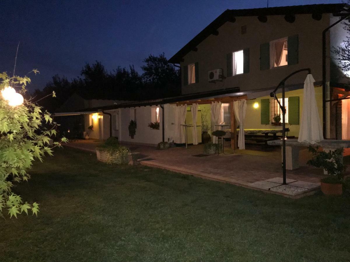 Appartamento "Casa Vacanze Corte Ara Decima" โซนา ภายนอก รูปภาพ