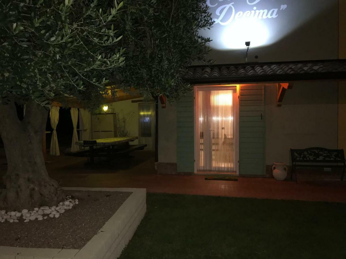 Appartamento "Casa Vacanze Corte Ara Decima" โซนา ภายนอก รูปภาพ