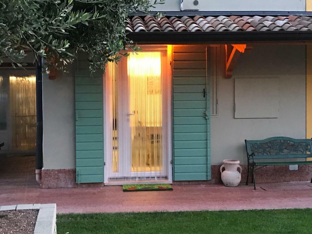 Appartamento "Casa Vacanze Corte Ara Decima" โซนา ภายนอก รูปภาพ
